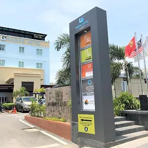 Hotel Nadias Cenang Langkawi