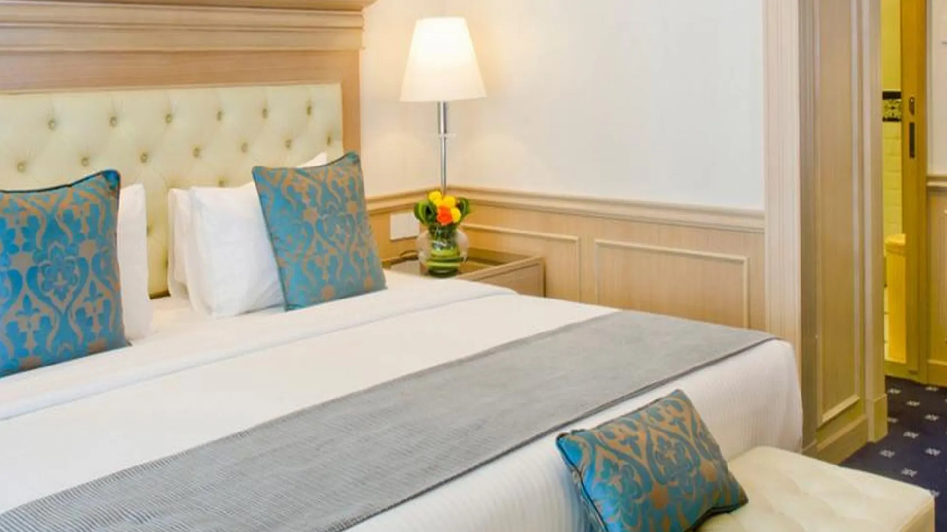 Отель Royale Chulan Penang Джорджтаун